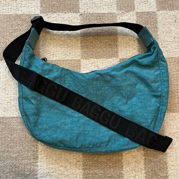 BAGGU MEDIUM EMERALD CRESCENT - Picture 2 of 4